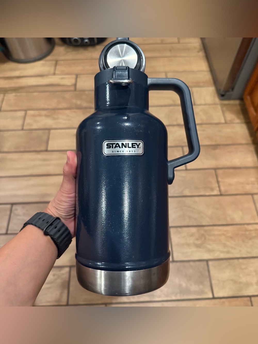 64oz Stanley Navy Blue Stainless Steel Growler with Handle